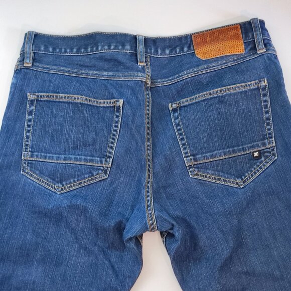 DC Worker Straight jeans dark washed blue men's size 34 - Picture 4 of 16